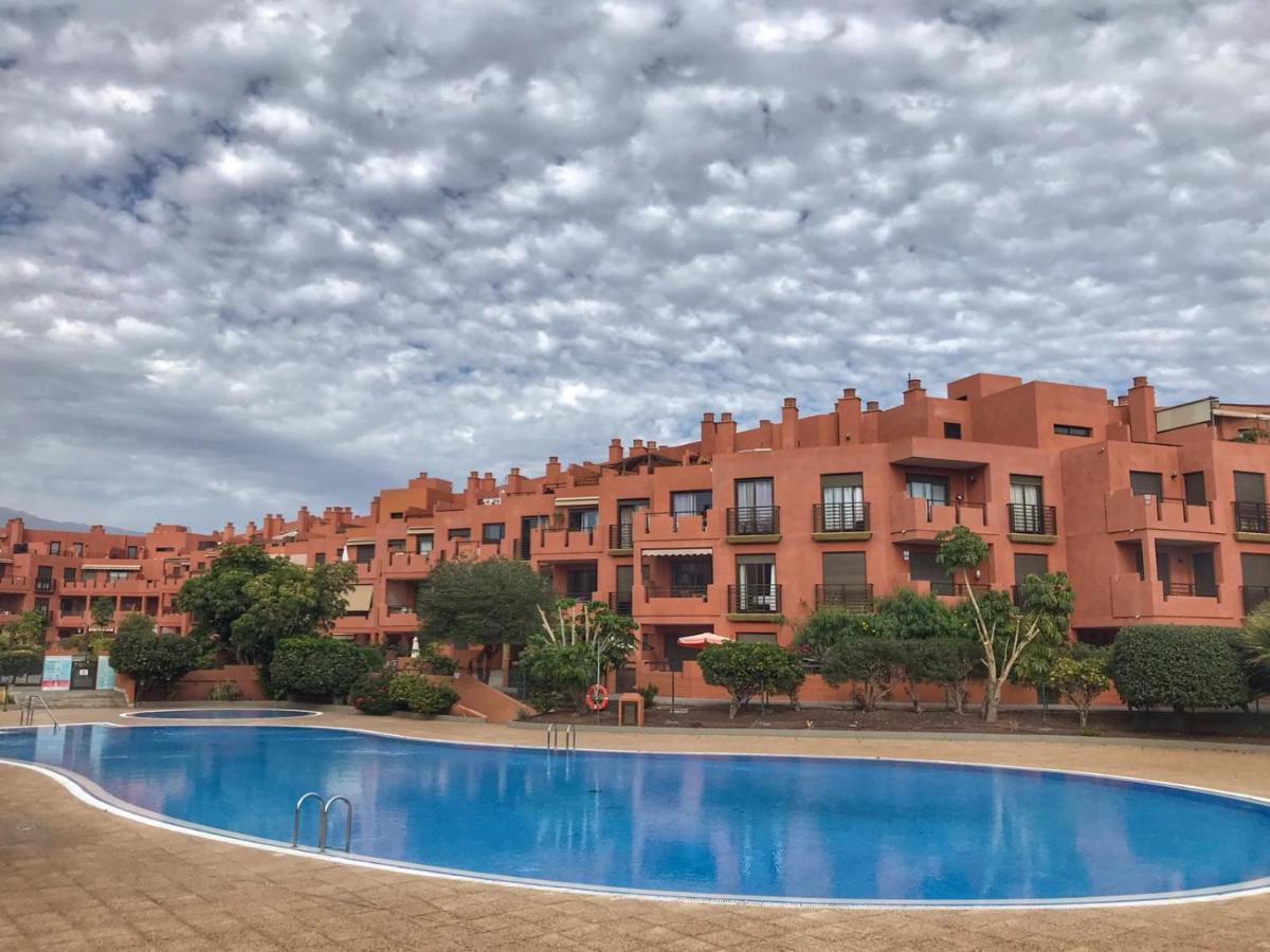 Beautiful Apartment In La Tejita With Pool Granadilla De Abona Esterno foto