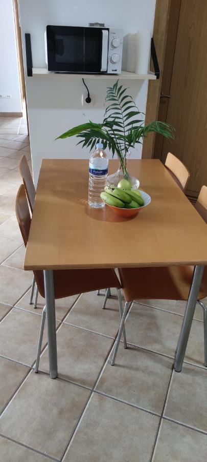 Beautiful Apartment In La Tejita With Pool Granadilla De Abona Esterno foto